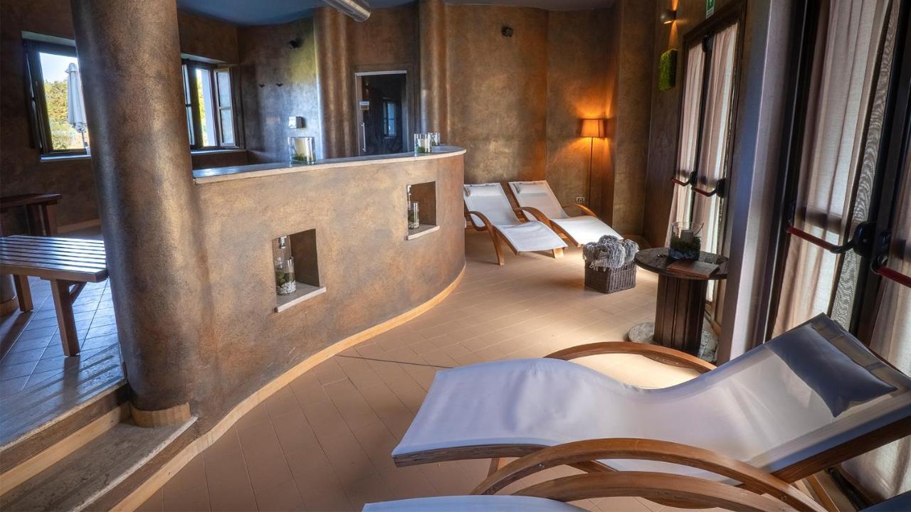 Relais Bella Rosina Pool & Spa La Cassa Dış mekan fotoğraf