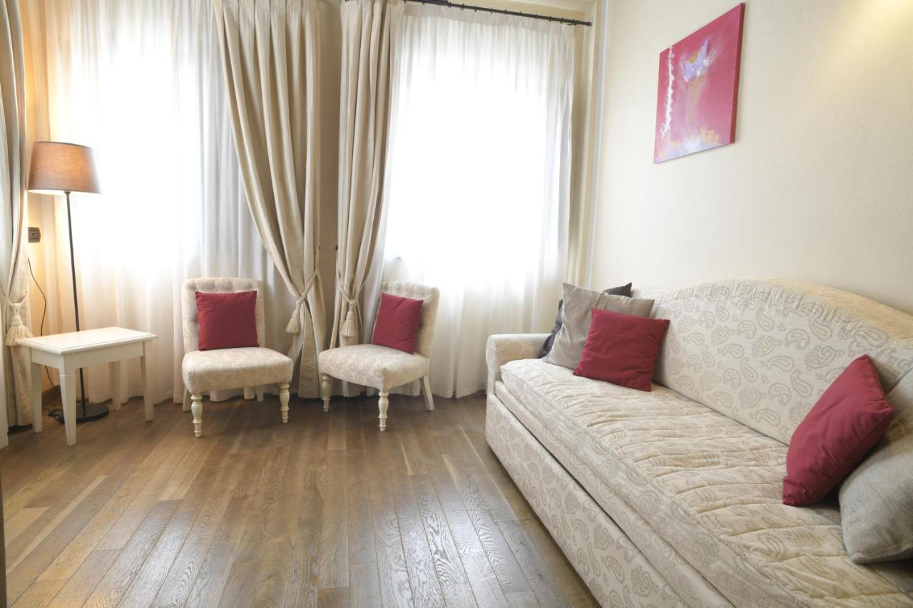 Relais Bella Rosina Pool & Spa La Cassa Dış mekan fotoğraf