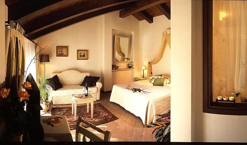 Relais Bella Rosina Pool & Spa La Cassa Dış mekan fotoğraf
